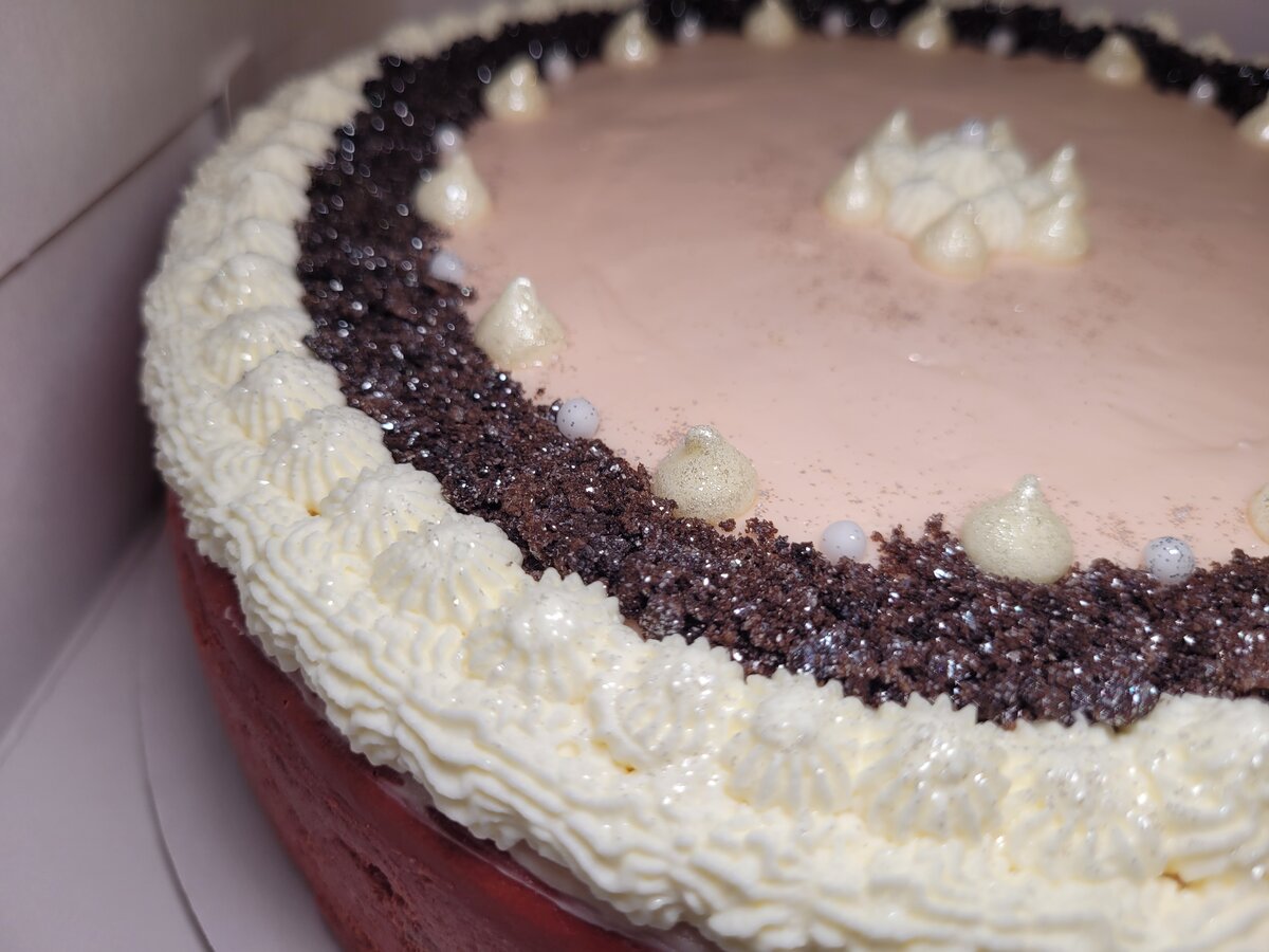 Strawberry Red Velvet